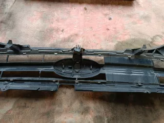 BS71-8200-D KP6TR3JR Решетка радиатора Ford Mondeo 4 Арт e12761889, вид 12