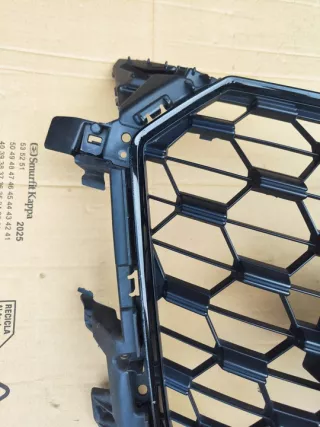 8S0853651H 8S0853651 Решетка радиатора Audi TT 3 Арт e12761541, вид 2