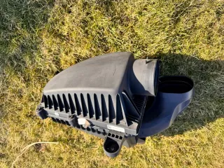 68376820AC Корпус воздушного фильтра Jeep Grand Cherokee IV (WK2) Арт e12756938, вид 1