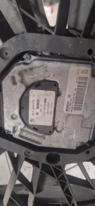 7561712 Вентилятор радиатора BMW 3 E90/E91/E92/E93 Арт e12755441, вид 3
