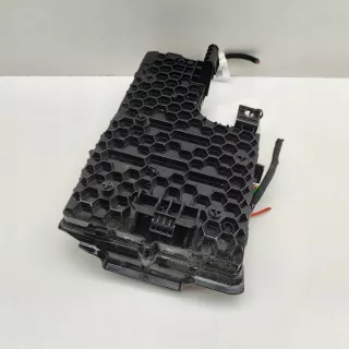 165765000C Блок комфорта Tesla model Y Арт e12755026, вид 2