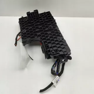 165765000C Блок комфорта Tesla model Y Арт e12755026, вид 4