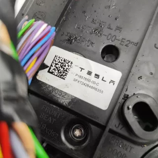 165765000C Блок комфорта Tesla model Y Арт e12755026, вид 6
