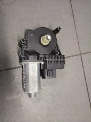 4B0959802D Моторчик стеклоподъемника Audi A6 C5 (S6,RS6) Арт e12750575, вид 2