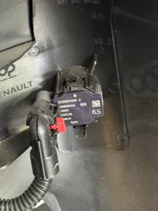 253A45945R 253497435R 850175856R 850170388R Бампер задний Renault Trafic 3 Арт e12747861, вид 12