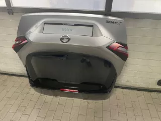  Крышка багажника (дверь 3-5) Nissan Juke 2 Арт e12739380, вид 4