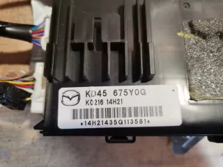 KD45675Y0G Блок предохранителей Mazda 3 BM Арт e12737924, вид 2