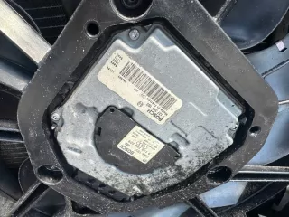 4F0121002 Передняя панель крепления облицовки (телевизор) Audi A6 C6 (S6,RS6) Арт e12737723, вид 4