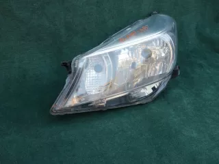 2011-2014R 81170-0D460 Фара левая Toyota Yaris 3 Арт e12737191, вид 1