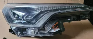2016-2019R 81110-F4070 Фара левая Toyota C-HR Арт e12737092, вид 1