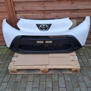  Бампер передний Toyota Aygo 2 Арт e12731007, вид 3