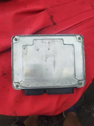 038906012FK 0281010683 Блок управления двигателем Seat Leon 2 Арт e12730251, вид 2