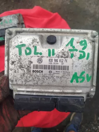 038906012FK 0281010683 Блок управления двигателем Seat Leon 2 Арт e12730251, вид 4