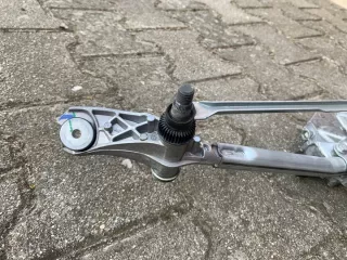 697826304 61617161711 Механизм стеклоочистителя (трапеция дворников) BMW 3 E90/E91/E92/E93 Арт e12729445, вид 8