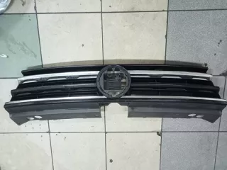 5NA853653A Решетка радиатора Volkswagen Tiguan 2 Арт e12727674, вид 1