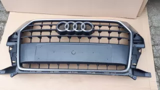 8U0853653M Решетка радиатора Audi Q3 1 Арт e12725750, вид 1