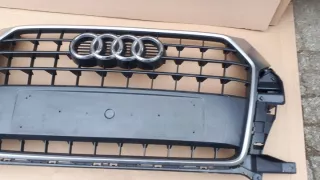 8U0853653M Решетка радиатора Audi Q3 1 Арт e12725750, вид 3