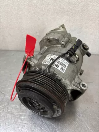 13450516 Компрессор кондиционера Opel Astra J Арт e12722709, вид 1