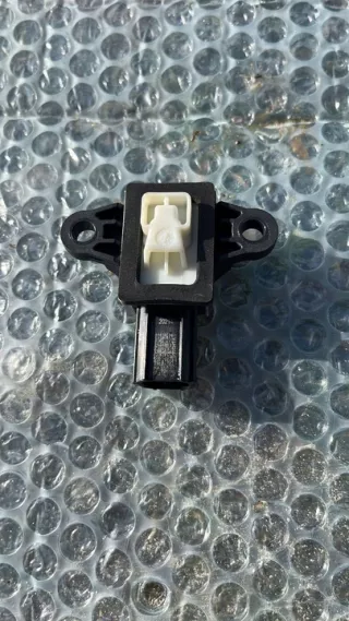 DG13-14C676-AA DG13-14C676-AAp Датчик удара Ford Mustang 6 Арт e12719373, вид 1
