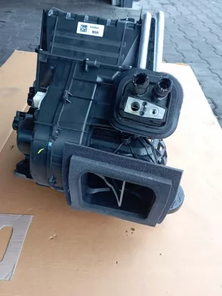 F1F119B555EB Отопитель в сборе (печка) Ford C-max 2 Арт e12718115, вид 3