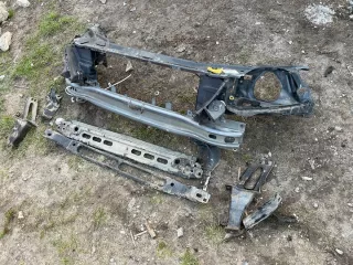 30762259 Передняя панель крепления облицовки (телевизор) Volvo XC60 1 Арт e12705209, вид 1