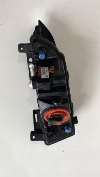 657941700 Фара противотуманная правая Skoda Scala Арт e12704273, вид 4