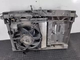9673228580 Передняя панель крепления облицовки (телевизор) Citroen C3 2 Арт e12703805, вид 1