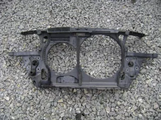  Передняя панель крепления облицовки (телевизор) Audi A6 C5 (S6,RS6) Арт e12703457, вид 1