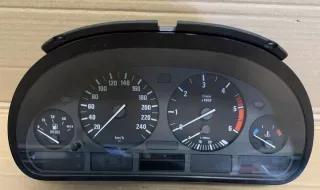 62116907018 Щиток приборов (приборная панель) BMW 5 E39 Арт e12702080, вид 1