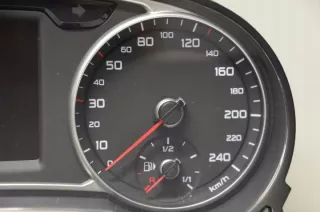 8X0920930D Щиток приборов (приборная панель) Audi A1 Арт e12701528, вид 3