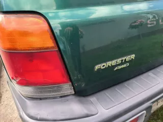 XER257 Крышка багажника (дверь 3-5) Subaru Forester SF Арт e12701294, вид 3