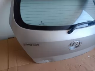  Крышка багажника (дверь 3-5) Hyundai i20 1 Арт e12700553, вид 2