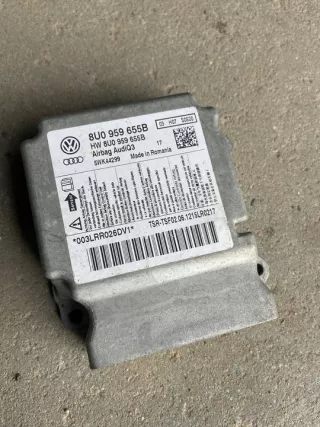 8U0959655B 3FW69VVV Блок AirBag Audi Q3 1 Арт e12699096, вид 1