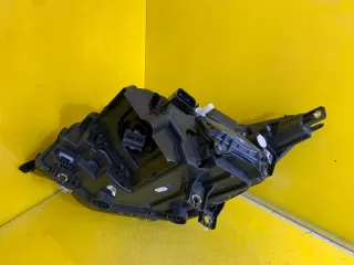 8738736-02 Фара правая BMW i3 Арт e12697993, вид 2