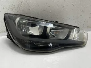 2010-2014R 8X0941004 Фара правая Audi A1 Арт e12697382, вид 1