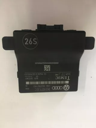 1K0907530C Блок предохранителей Volkswagen Golf 5 Арт e12697149, вид 1