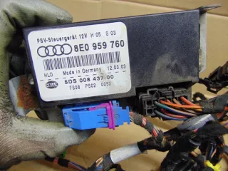 8E0959760 Блок предохранителей Audi A4 B7 Арт e12695947, вид 4