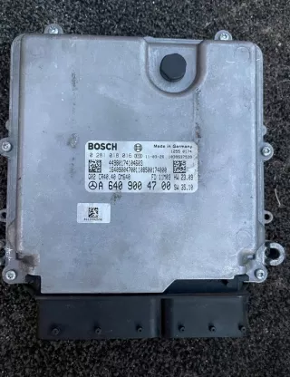 0281018016 A6409004700 Блок управления двигателем Mercedes B W245 Арт e12692972, вид 1
