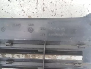 1J0853651G Решетка радиатора Volkswagen Golf 4 Арт e12692427, вид 3