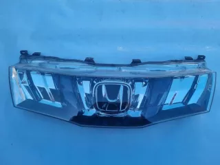 71120-SMG-E017-M1 Решетка радиатора Honda Civic 10 Арт e12691982, вид 1
