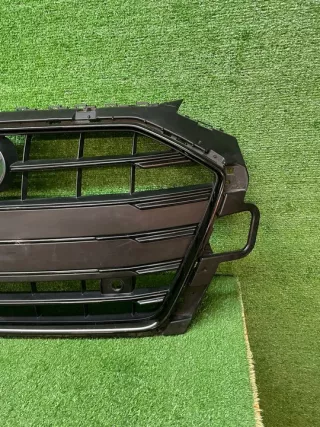 8W0853651D Решетка радиатора Audi A4 B9 Арт e12691499, вид 4