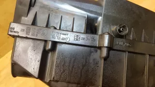 3C0129607AF Корпус воздушного фильтра Volkswagen Golf 5 Арт e12690854, вид 3