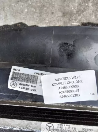 A2465000900 A2465000045 A2465001203 A2465000054 Радиатор (основной) Mercedes A W176 Арт e12529643, вид 12