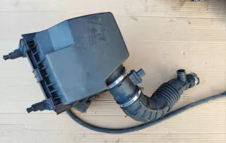 13275926 55561912 Корпус воздушного фильтра Opel Corsa D Арт e12197890, вид 1