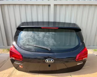 Крышка багажника (дверь 3-5) Kia Ceed 2 Арт e12112757, вид 1