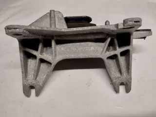 112221641R Подушка крепления КПП Renault Megane 4 Арт e11906866, вид 4