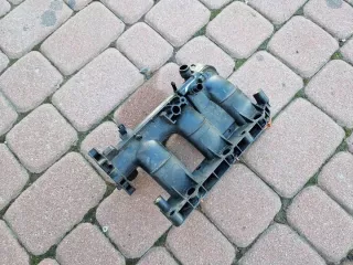 140030105R 140039944R Коллектор впускной Renault Clio 4 Арт e11772951, вид 1