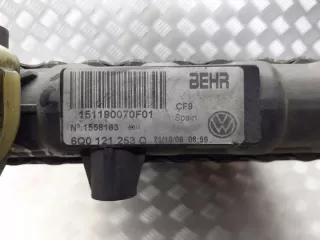 6Q0121253Q Радиатор (основной) Seat Ibiza 3 Арт e11674940, вид 2
