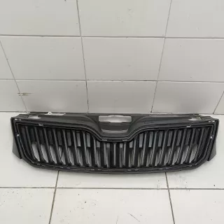 5ja853668 Решетка радиатора Skoda Rapid Арт BBBs241123102, вид 1