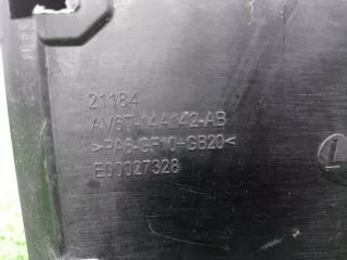 AV6T14A067AD,AV6T14A142AB Блок предохранителей Lincoln MKC Арт 00297420, вид 4